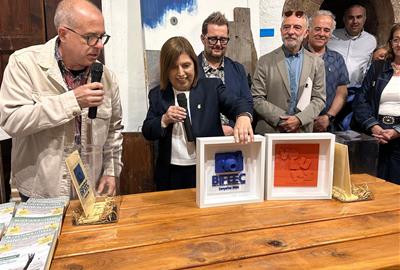 Canyelles tanca una nova edició del VADEFIRES amb èxit de participació i protagonisme per la gastronomia, el motor i la cultura. Ajuntament de Canyell